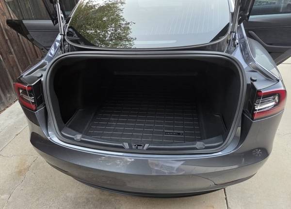 2020 Tesla Model 3 Long Range 4dr All-Wheel Drive Sedan Automatic — photo 9