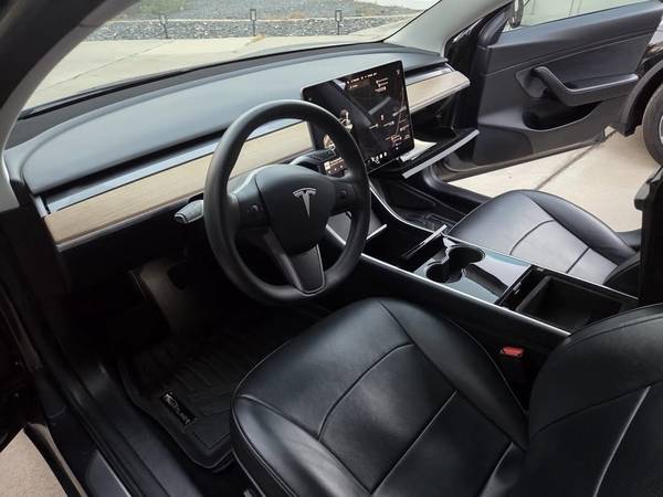 2020 Tesla Model 3 Long Range 4dr All-Wheel Drive Sedan Automatic — photo 12