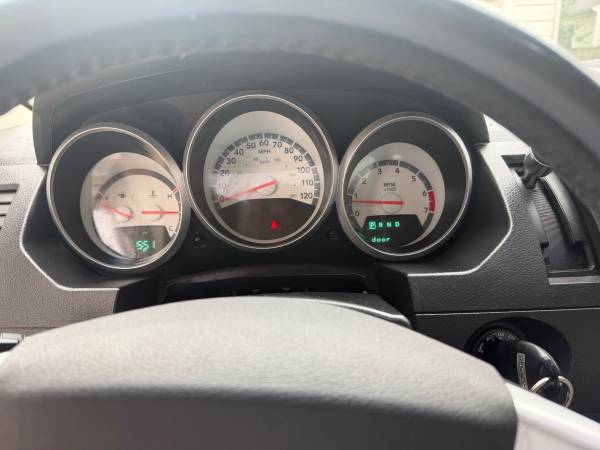 2009 Dodge Grand Caravan SXT Front-wheel Drive Passenger Van Automatic — photo 11