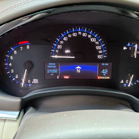 2016 Cadillac XTS Luxury Collection — photo 10