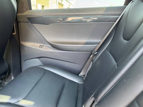 2019 Tesla Model X Base — photo 11