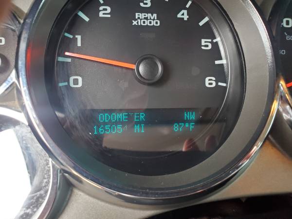 2012 GMC Sierra 3500hd SLT 4x2 Crew Cab 167.7 in. WB SRW Automatic — photo 2