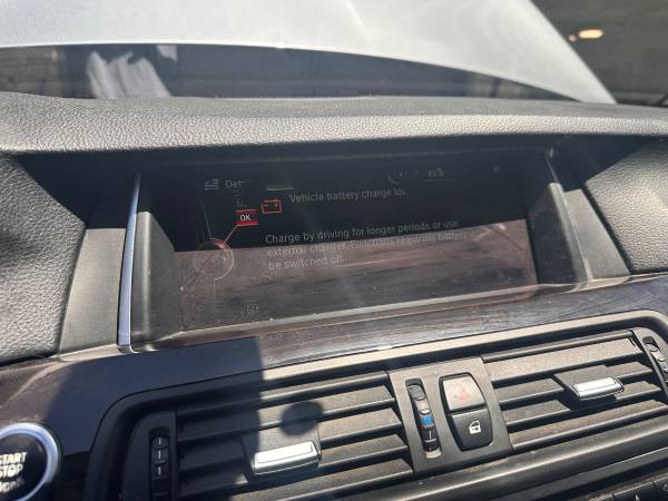 2016 BMW 528i F10 — photo 12