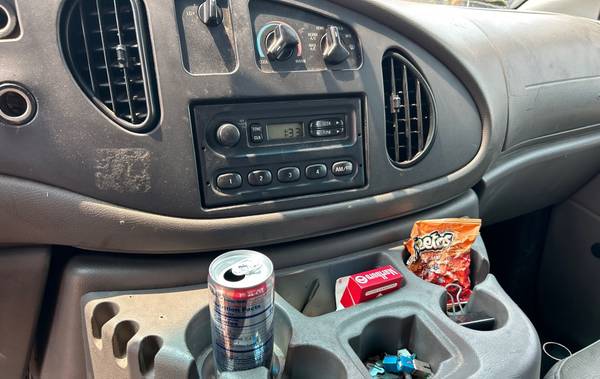 2004 Ford E350 Eti — photo 10