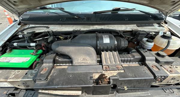 2004 Ford E350 Eti — photo 6