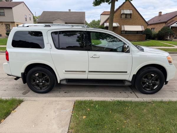 2013 Nissan Armada Platinum 4dr 4x2 Automatic — photo 4