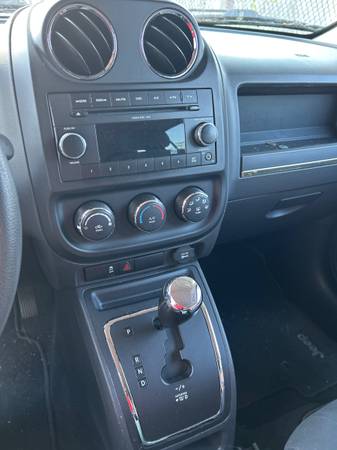 2011 Jeep Patriot Sport — photo 5