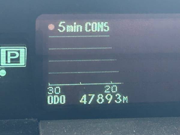 2012 Toyota Prius Two — photo 5