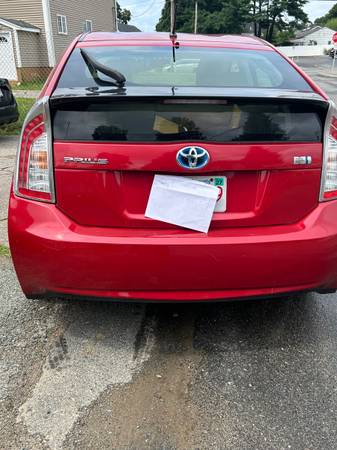 2012 Toyota Prius Two — photo 4