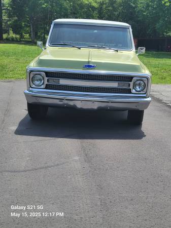 1969 Chevrolet Pickup — photo 2