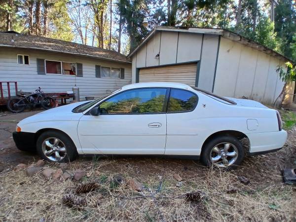 2000 Chevrolet Monte Carlo LS — photo 1