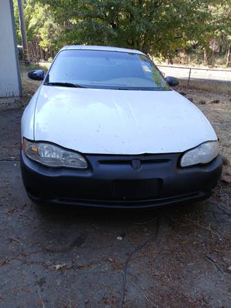 2000 Chevrolet Monte Carlo LS — photo 4