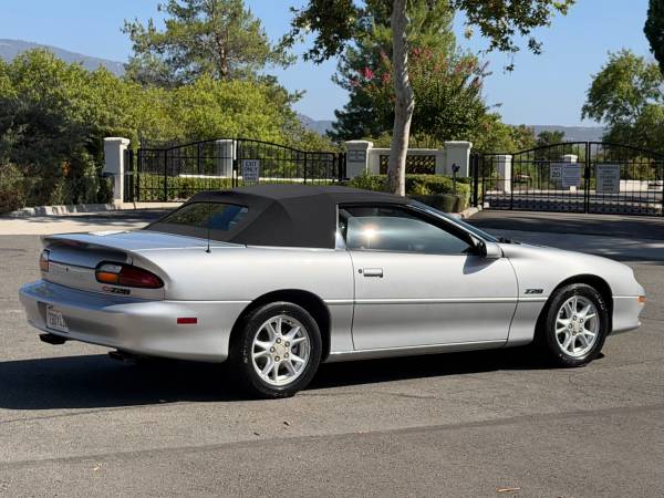 2000 Chevrolet Camaro Z28 2dr Convertible Manual — photo 8