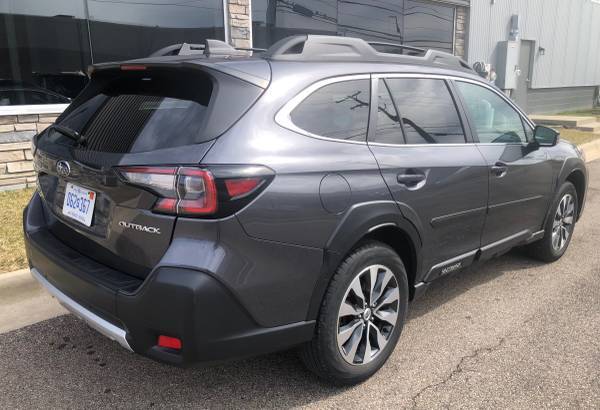 2023 Subaru Outback Base — photo 5