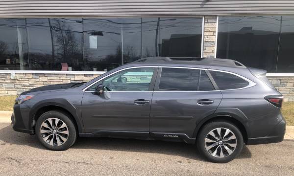 2023 Subaru Outback Base — photo 6