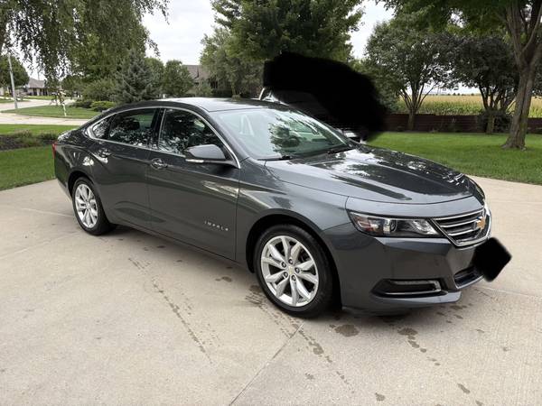 2019 Chevrolet Impala LT 4dr Sedan Automatic — photo 2