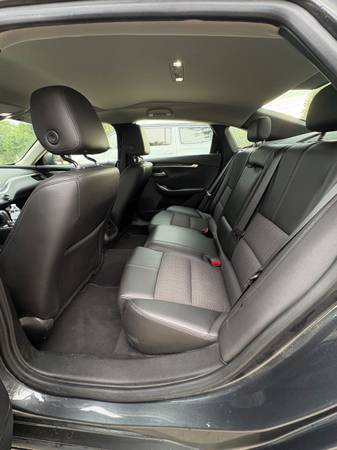 2019 Chevrolet Impala LT 4dr Sedan Automatic — photo 12
