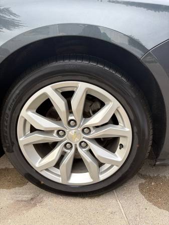 2019 Chevrolet Impala LT 4dr Sedan Automatic — photo 5