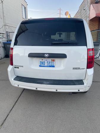 2020 Dodge Van — photo 9