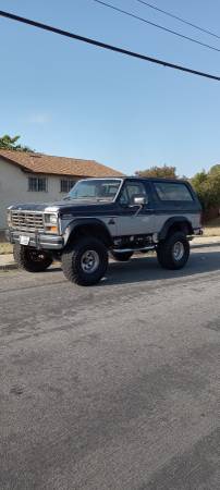1985 Ford Bronco XLT 2dr 4WD SUV — photo 3