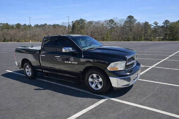 2012 Dodge Ram Truck — photo 1