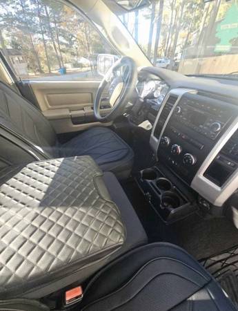 2012 Dodge Ram Truck — photo 6