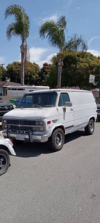 1987 Chevrolet Chevy VAN G10 3dr Cargo Van — photo 1