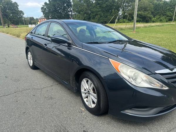 2014 Hyundai Sonata SE — photo 9