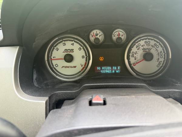2010 Ford Focus S 4dr Sedan Manual — photo 11