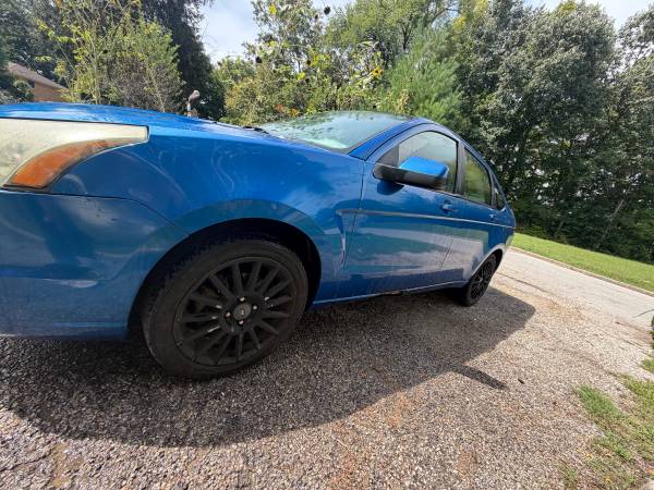 2010 Ford Focus S 4dr Sedan Manual — photo 10