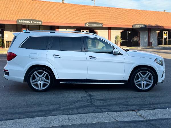 2016 Mercedes-Benz GL-Class Base GL 350 BlueTEC — photo 7