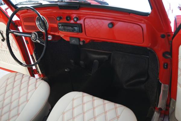 1969 Volkswagen Beetle Custom — photo 9