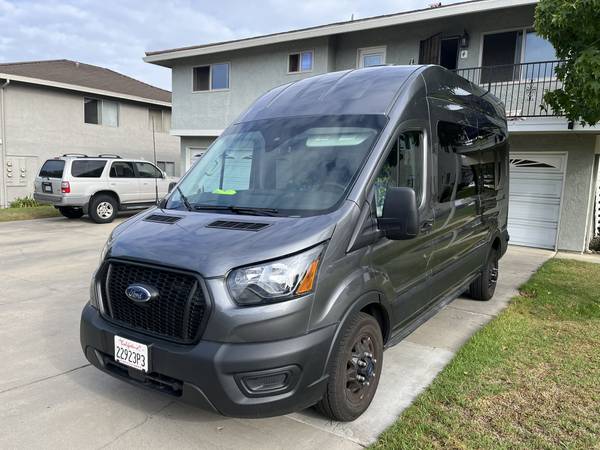 2025 Ford Transit Cargo VAN Base — photo 2