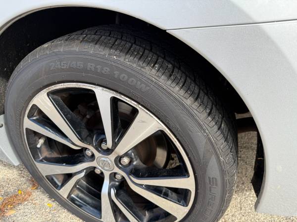 2018 Nissan Maxima 3.5 SV — photo 9