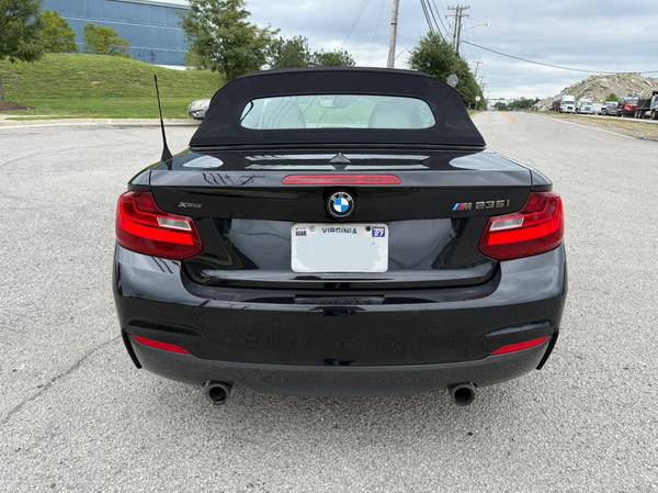 2016 BMW M235 i 2dr Rear-wheel Drive Coupe Automatic — photo 6