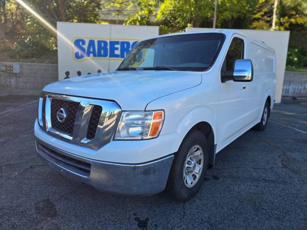 2012 Nissan Nv 69kmiles — photo 2