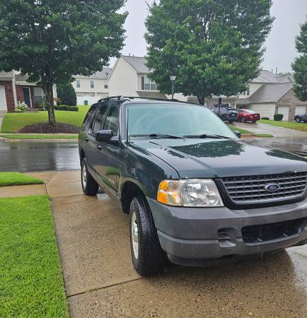 2004 Ford Explorer XLS 4dr 4x2 Automatic — photo 6