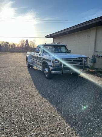 1993 Dodge D350 Club — photo 2
