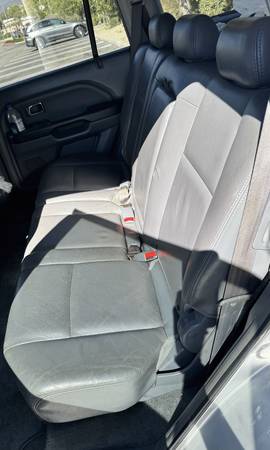 2004 Honda Pilot EX 4dr 4x4 Sport Utility Automatic — photo 8
