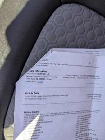 2022 Chevrolet Colorado LT — photo 3