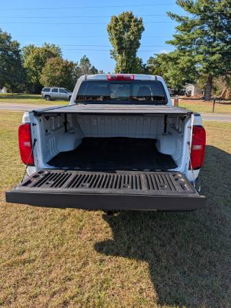 2022 Chevrolet Colorado LT — photo 5