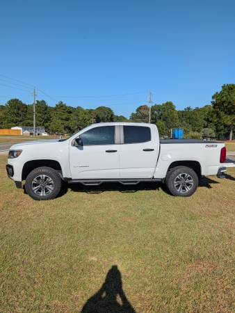 2022 Chevrolet Colorado LT — photo 4