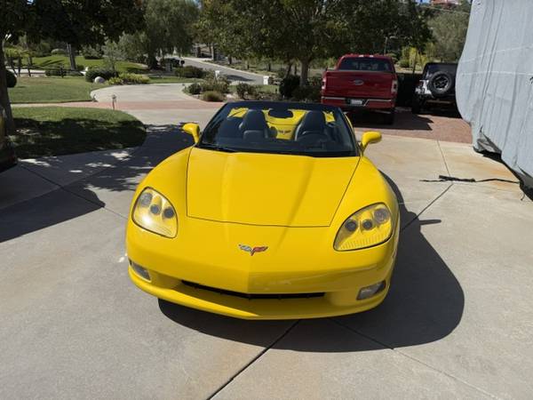 2005 Chevrolet Corvette Base 2dr Coupe Manual — photo 1