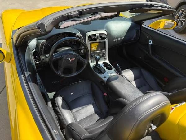 2005 Chevrolet Corvette Base 2dr Coupe Manual — photo 8