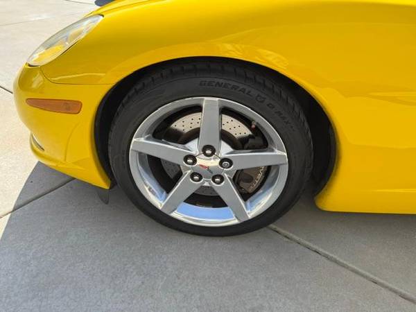2005 Chevrolet Corvette Base 2dr Coupe Manual — photo 9