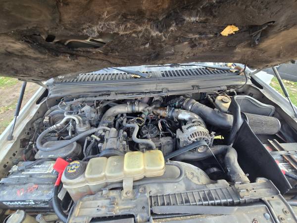 1999 Ford E 350 Super Duty XL Wagon Automatic — photo 2