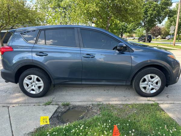 2013 Toyota Rav4 LE — photo 3