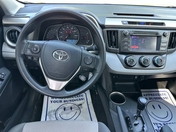 2013 Toyota Rav4 LE — photo 11