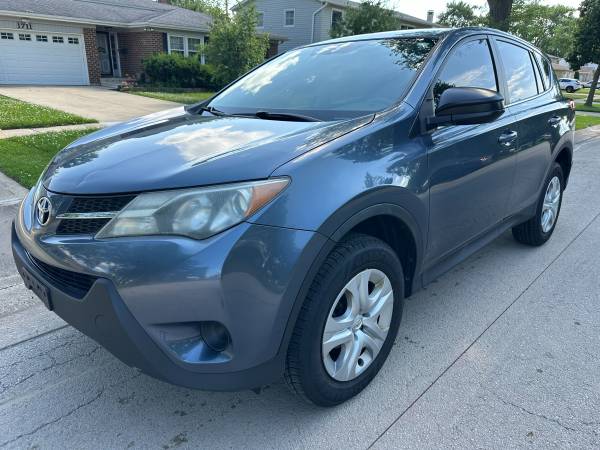 2013 Toyota Rav4 LE — photo 1