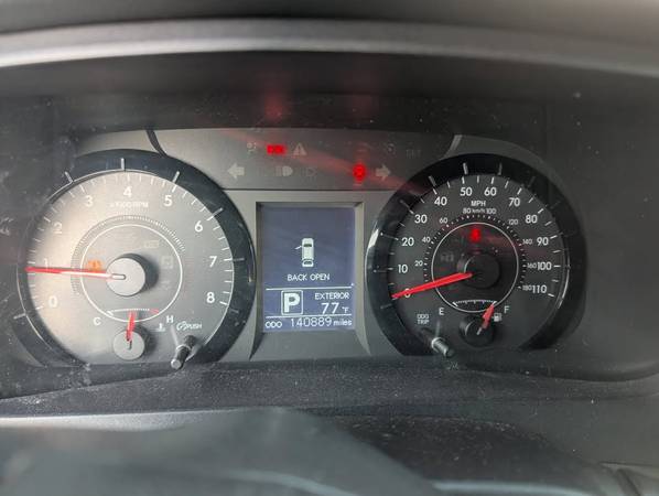 2016 Toyota Sienna LE 7 Passenger — photo 5